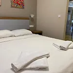 Natalia דירה *
